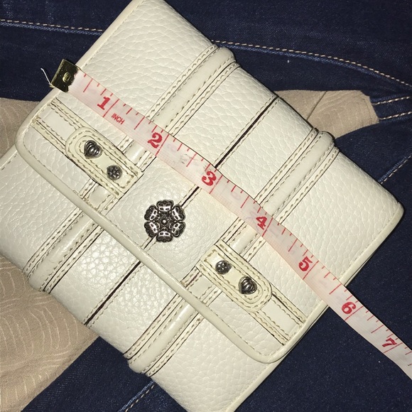 Brighton Handbag - Picture 13 of 15